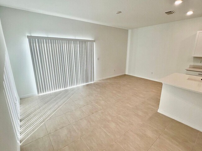 5869 Biscotti St