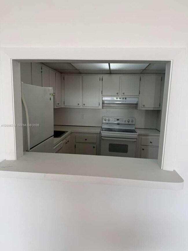Photo - 1200 NE Miami Gardens Dr Unit 812W