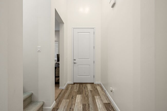 Photo - 1382 E White Desert Dr