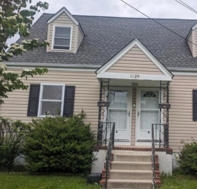 Photo - 1129 Center Ave Unidad B