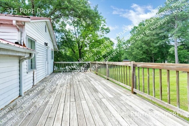 Photo - 315 Pope Dr