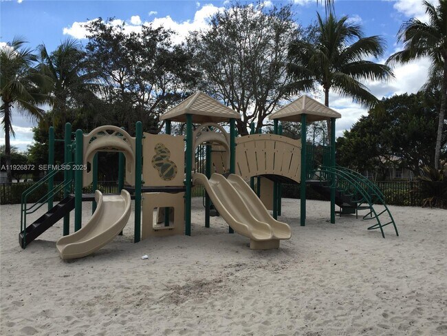 Photo - 815 Vista Meadows Dr