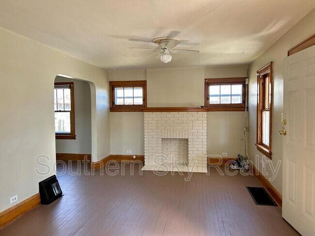 Photo - 97 Brighton Dr