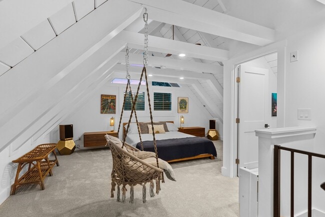 Photo - 107 Hawthorne Dr