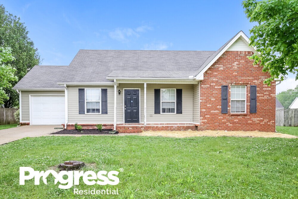 Photo - 1723 Locerbie Dr