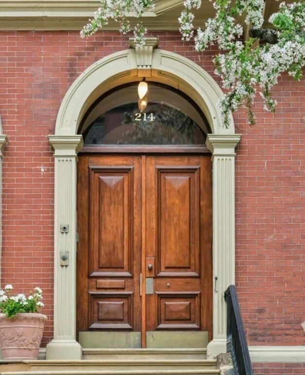 Photo - 214 Beacon St Unidad 3