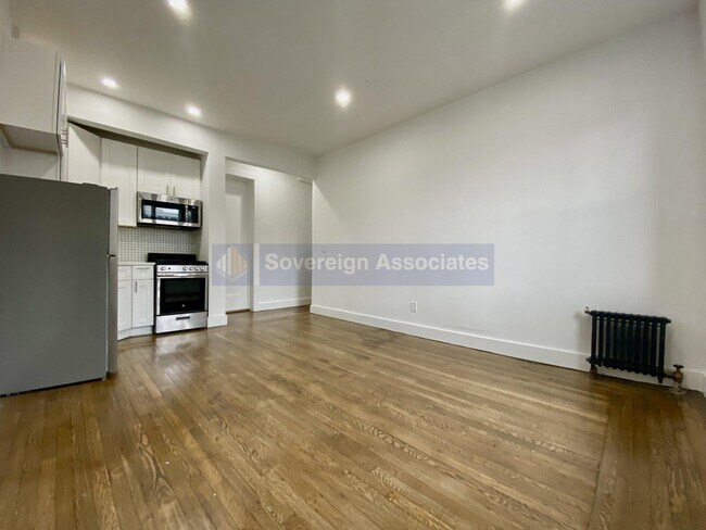 Photo - 45 Tiemann Pl Unit 6D