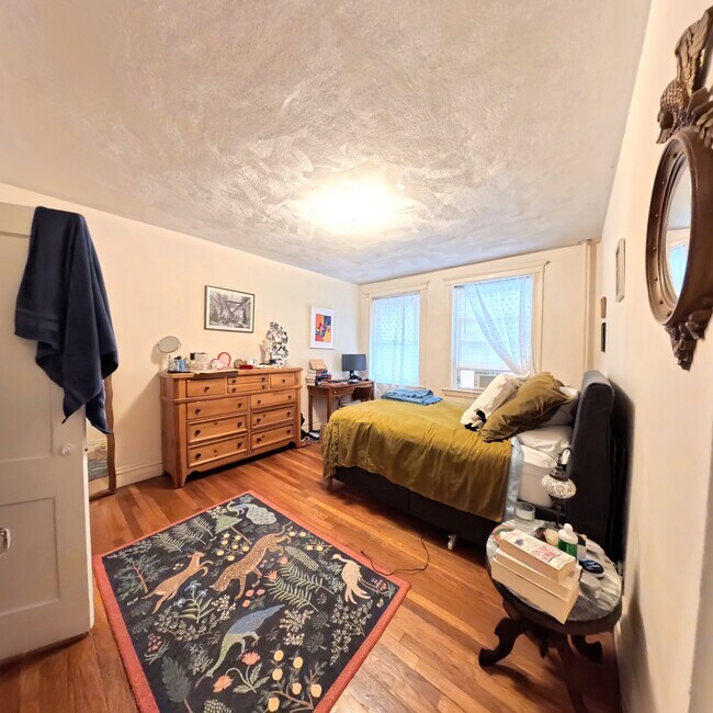 Photo - 317 Saint Paul St Unit 1