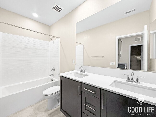 Photo - Bright 3BD/2.5BA Townhouse in Vista with Community Pool, In-Unit Laundry & 2-Car Garage
