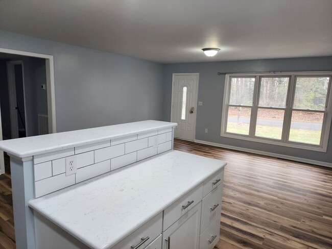Photo - 3 bed 1 Bath Home Mount Airy