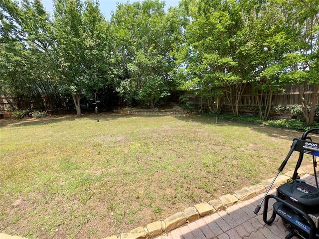 Photo - 2128 Aspenwood Dr N