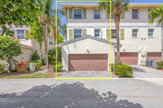 Photo - 4320 Blowing Point Pl