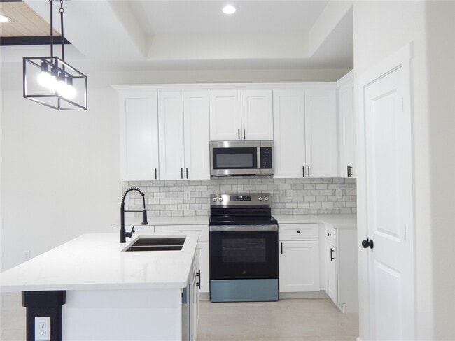 Photo - 16971 W Juneau St