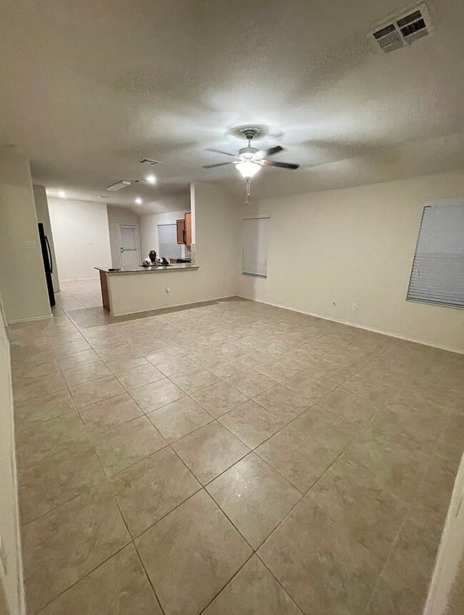 Photo - 600 Shimek Ln
