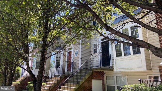 Photo - 2461 Medford Ct