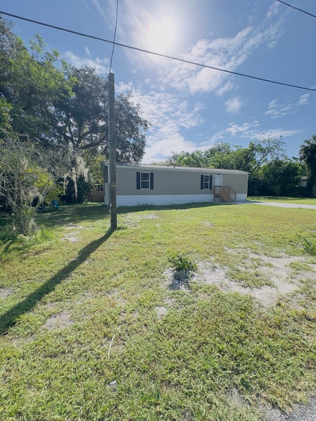 5149 Bryant Ave