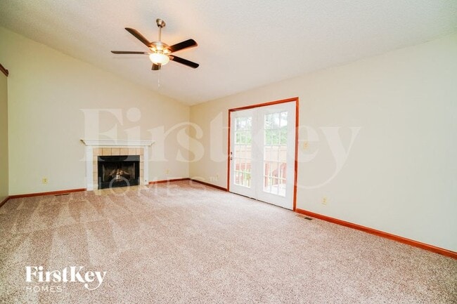 Photo - 6384 Old Ben Ln