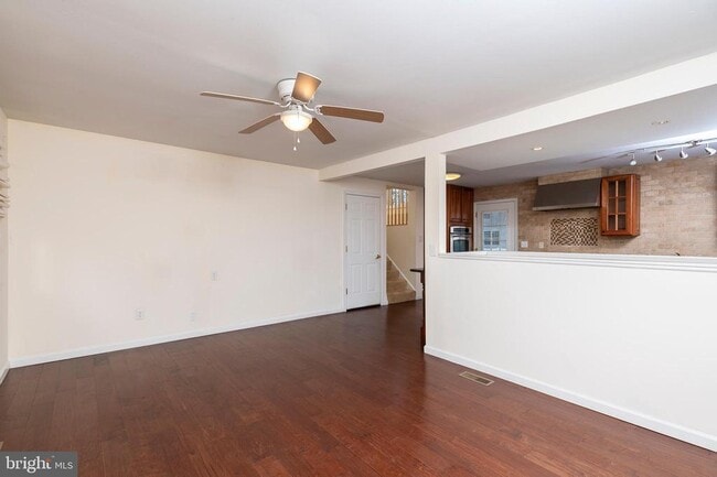 Building Photo - 8306 Aletta Pl