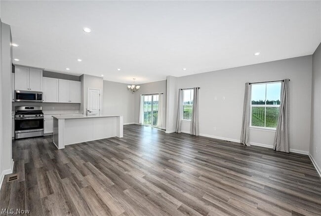158 Topsail