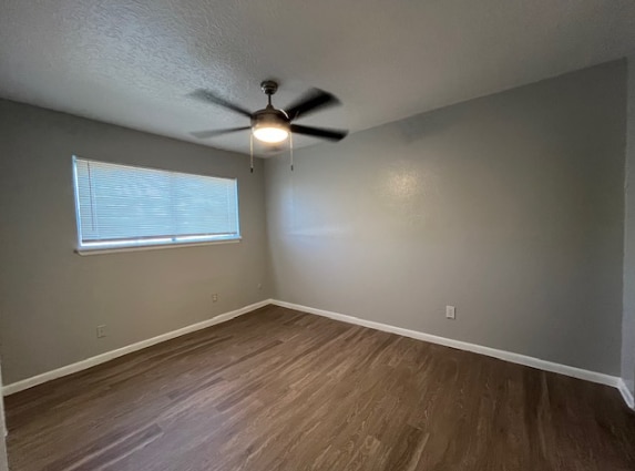 Photo - 5220 Weber Rd Unidad A-203