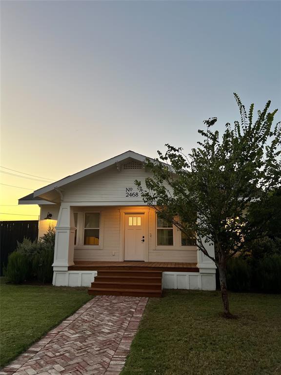 Photo - 2468 Gruene Rd