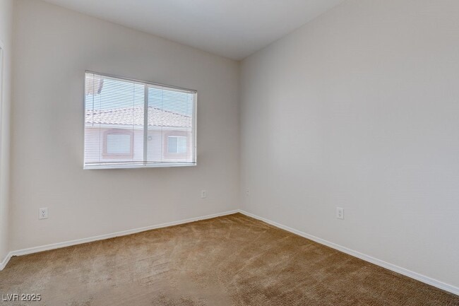 Building Photo - 1050 E Cactus Ave Unit 2087
