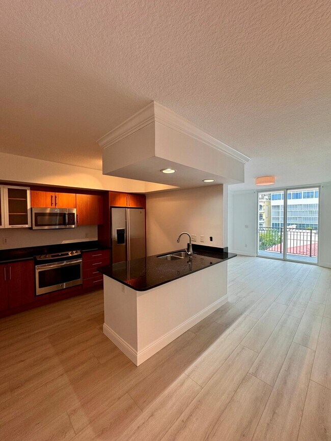 Photo - 600 S Dixie Hwy Condo Unit 533