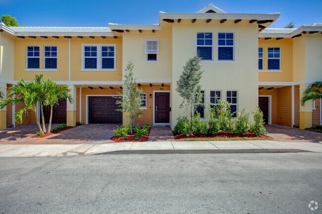 Building Photo - Bermuda Cay Townhomes