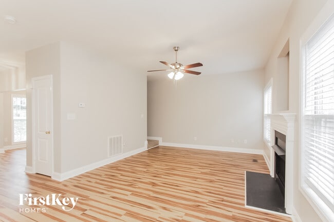 Photo - 3514 Navajo Dr