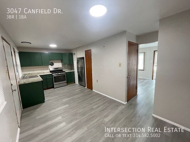 Photo - 3047 Canfield Dr