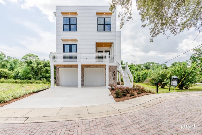Building Photo - 508 Sibert Ave Rental