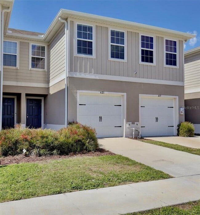Photo - 421 Sedgewick Dr