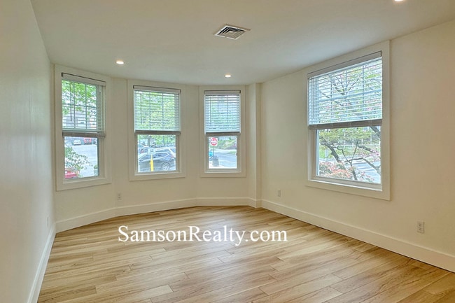 Photo - 265 Waterman St Condo Unit 1