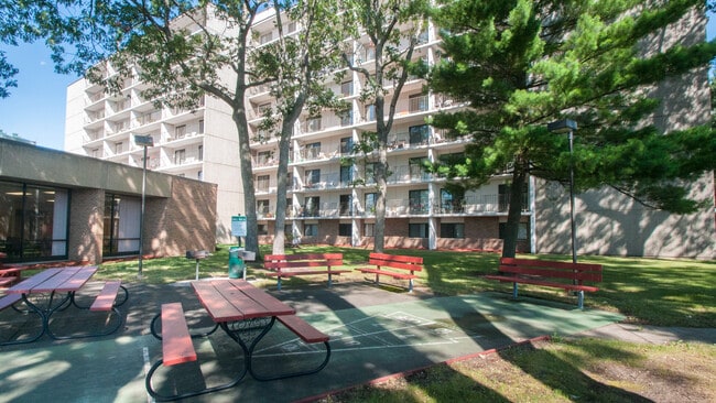 Photo - Pine Grove Manor