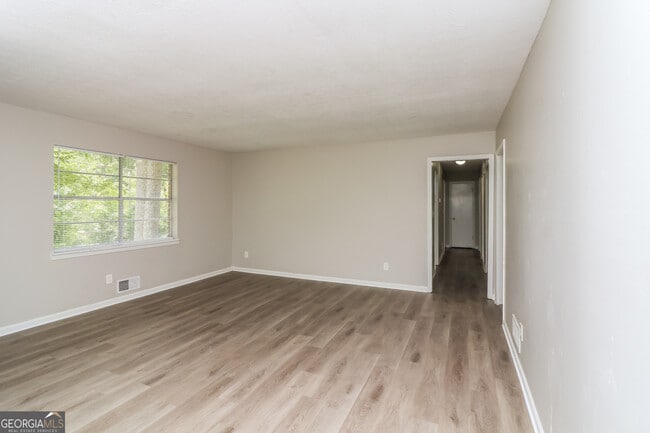 Photo - 3974 Wedgewood Ln