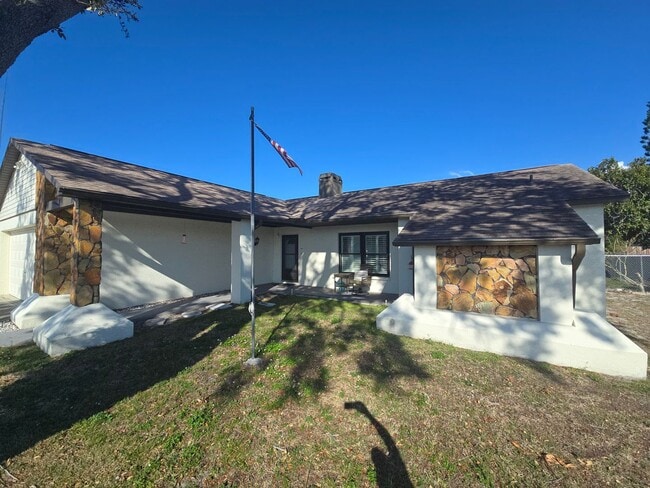 Photo - Charming 2 Bed 2 Bath in Holiday, Fl