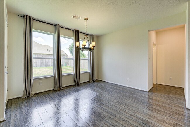 Photo - 15623 Hanover Breeze Ln