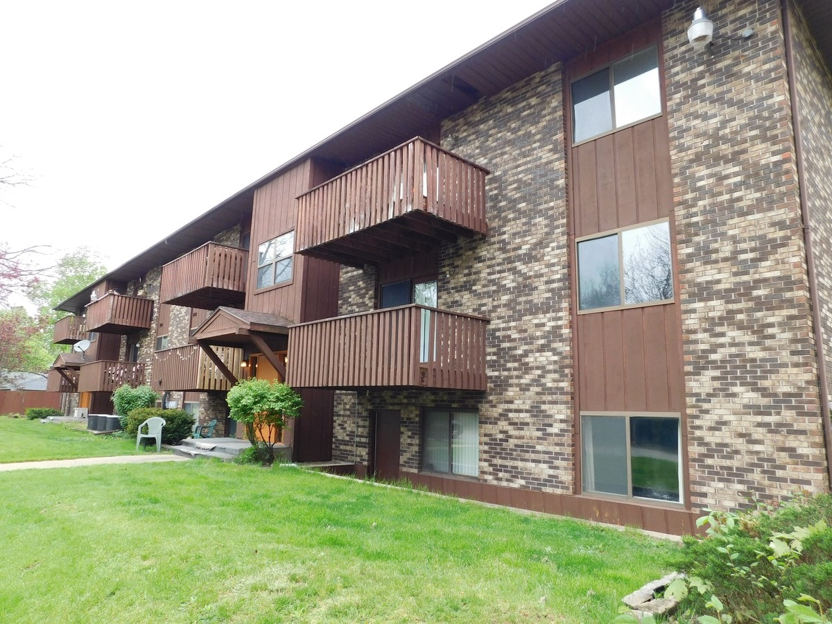 Kingswood Apartments - Kingswood Apartments