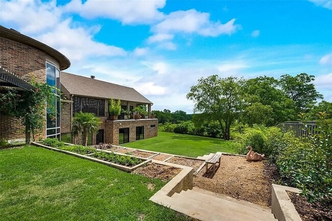 Photo - 8542 Meadowbrook Dr