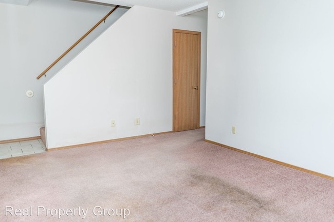 Photo - 2808 Jacobs Pl