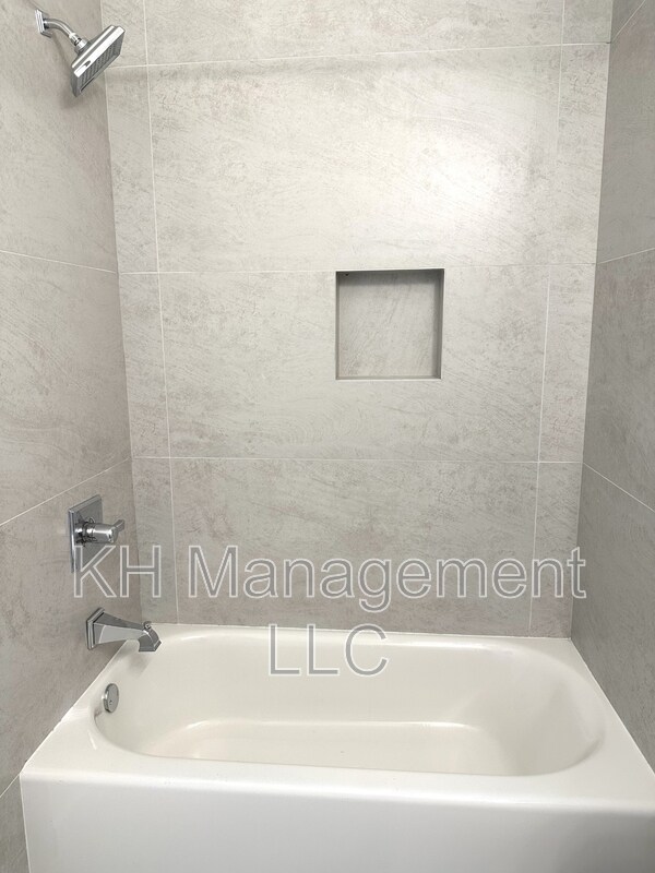 Photo - 5146 Ranstead St
