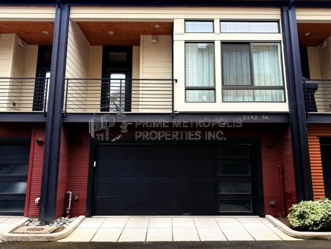 Photo - 2142 10th Ave W