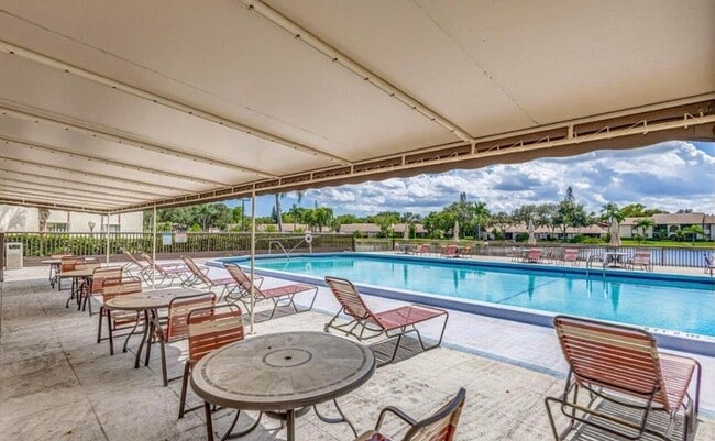 Photo - 4995 Sable Pine Cir Unidad 4995