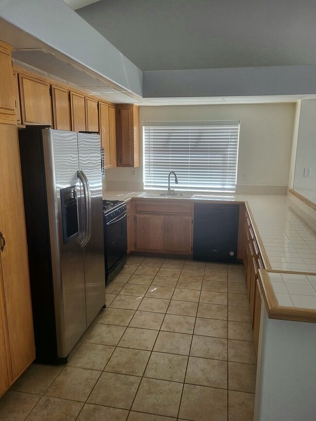 Photo - Great Single Story w/ 3 Car Garage