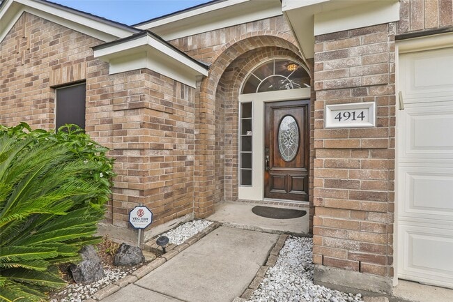 Photo - 4914 Winding Timbers Cir