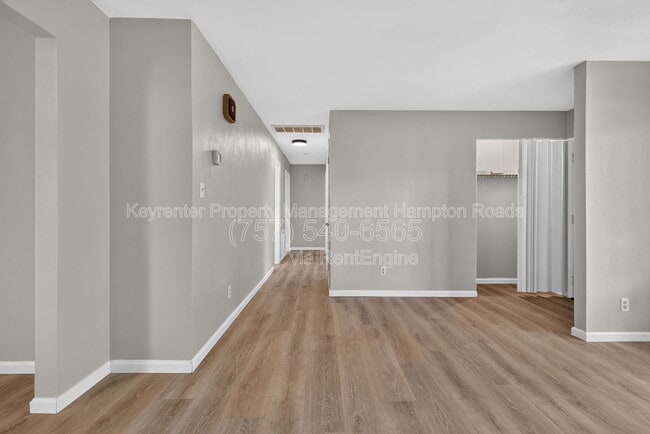 Photo - 4503 Leeward Dr