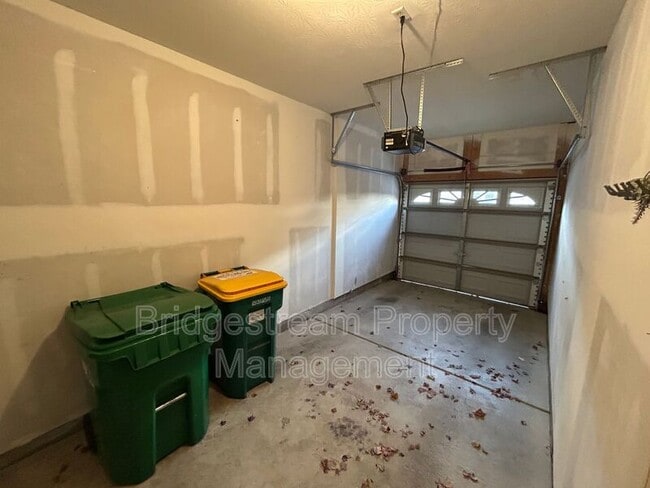 Photo - 4358 Straight Arrow Rd