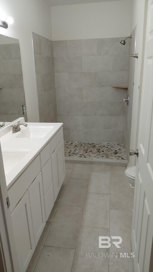 Photo - 2651 S Juniper St