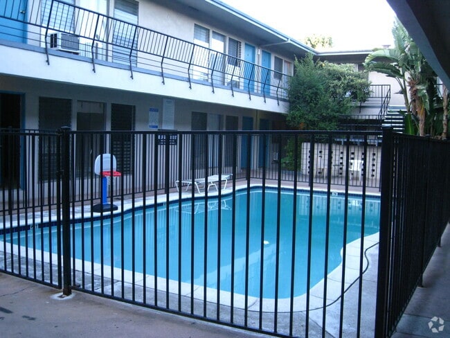 Building Photo - Capitol Gardens Rental
