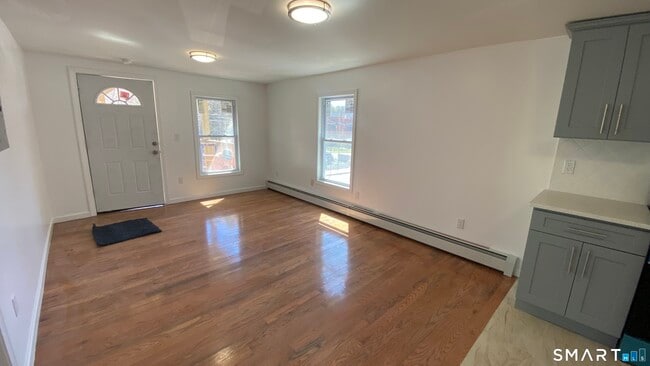 Photo - 125 Wall St Unidad 2